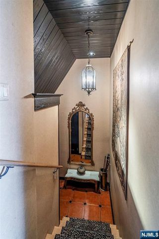 4 Horizon Road G-10, Fort Lee, NJ 07024