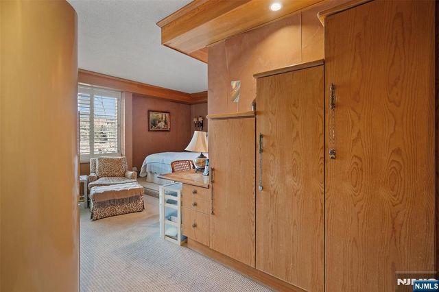 4 Horizon Road G-10, Fort Lee, NJ 07024