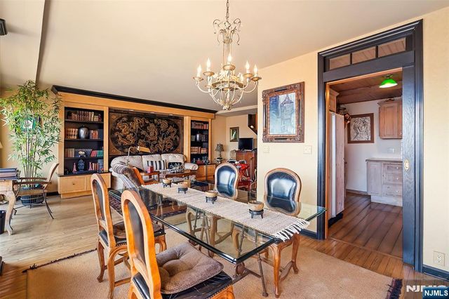 4 Horizon Road G-10, Fort Lee, NJ 07024