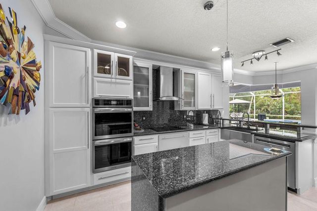 2981 NW Windemere Drive, Jensen Beach, FL 34957