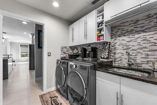 2981 NW Windemere Drive, Jensen Beach, FL 34957