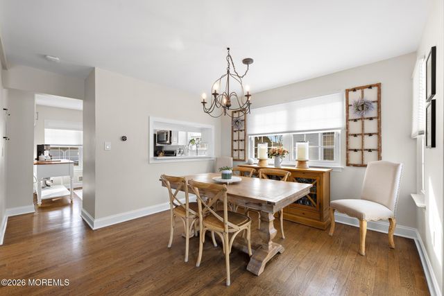 42 Bonnie Drive, Middletown, NJ 07748