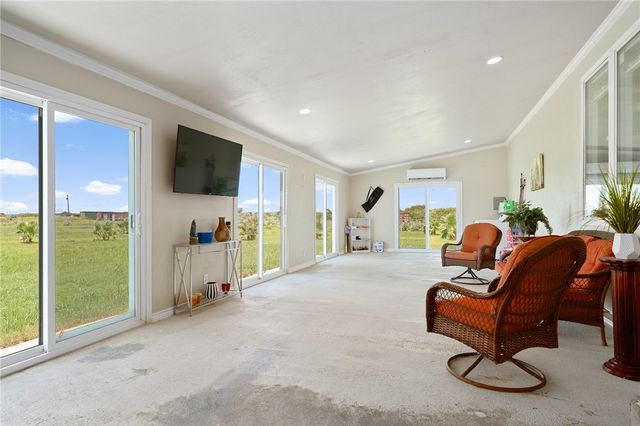 2319 Smith, Aransas Pass, TX 78336
