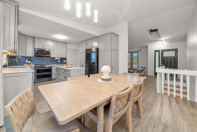 1569 Lancaster Lane, Eagan, MN 55122