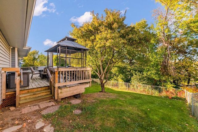 1569 Lancaster Lane, Eagan, MN 55122