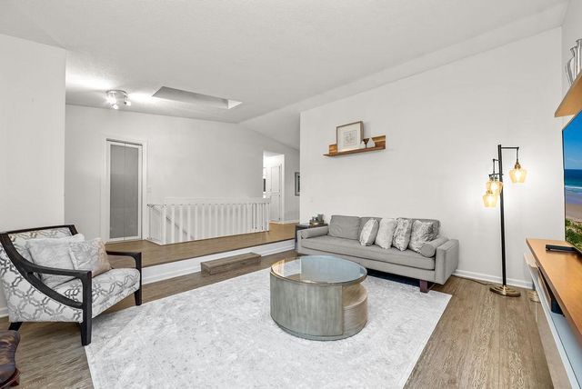 1569 Lancaster Lane, Eagan, MN 55122