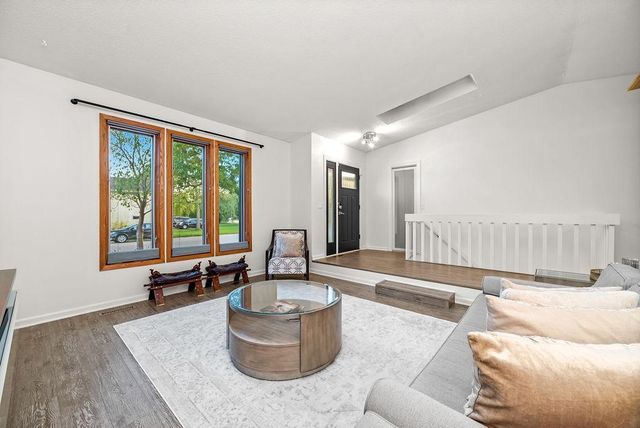 1569 Lancaster Lane, Eagan, MN 55122