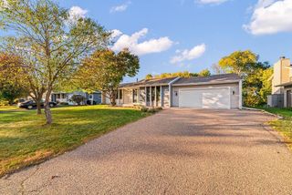 1569 Lancaster Lane, Eagan, MN 55122
