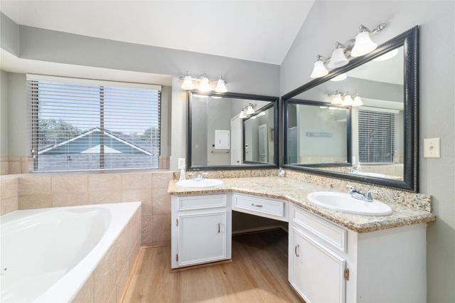 3204 Farmers Field Street, Pearland, TX 77581