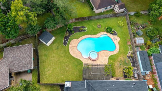 3204 Farmers Field Street, Pearland, TX 77581