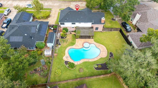 3204 Farmers Field Street, Pearland, TX 77581