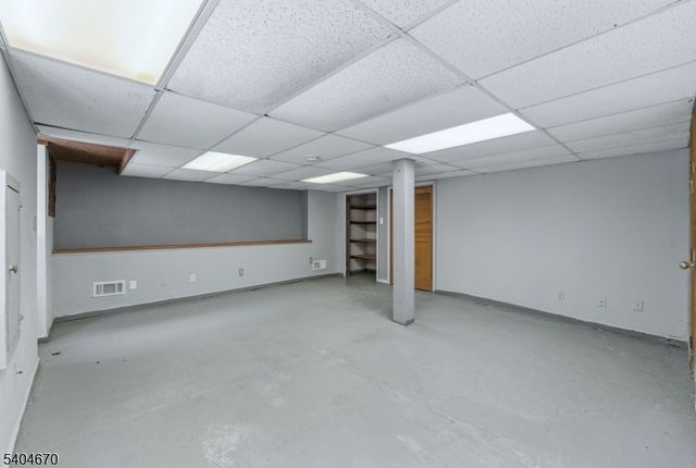 41 Summit Rd, Sparta Twp., NJ 07871