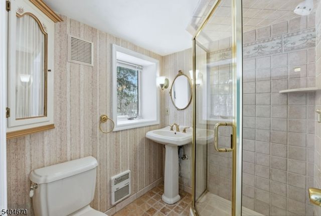 41 Summit Rd, Sparta Twp., NJ 07871