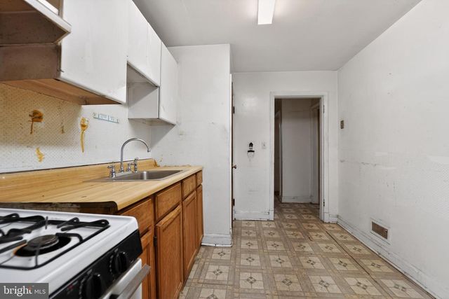 3620 ERDMAN AVE, Baltimore, MD 21213