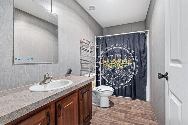 42215 BEECH AVENUE, Deland, FL 32720