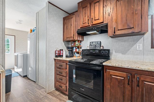 42215 BEECH AVENUE, Deland, FL 32720