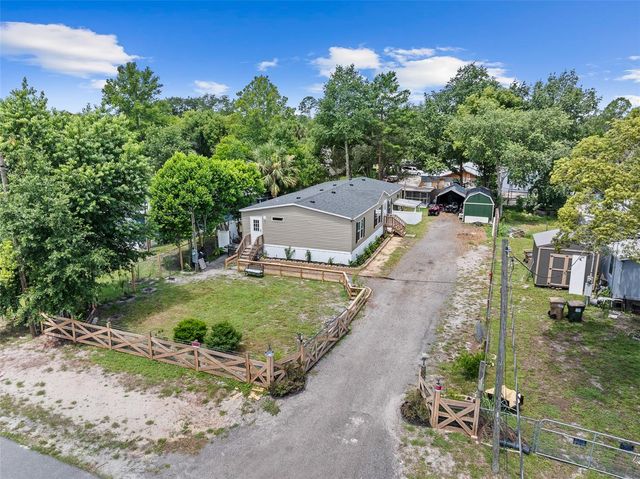 42215 BEECH AVENUE, Deland, FL 32720