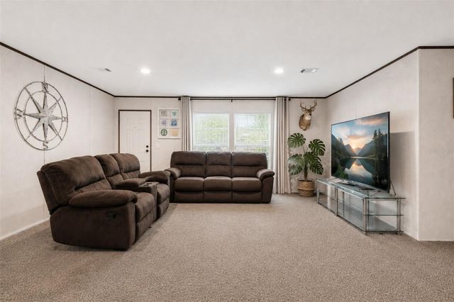 42215 BEECH AVENUE, Deland, FL 32720