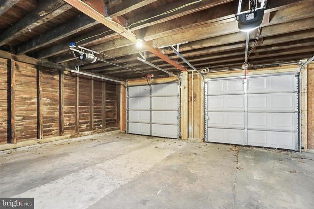 1052 EDGAR AVE, Chambersburg, PA 17201