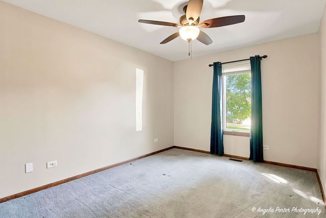 167 Tree Line, Antioch, IL 60002