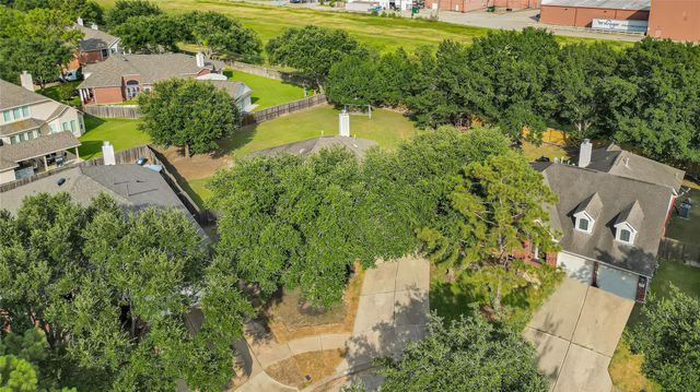 7102 Hollow Field Lane, Cypress, TX 77433