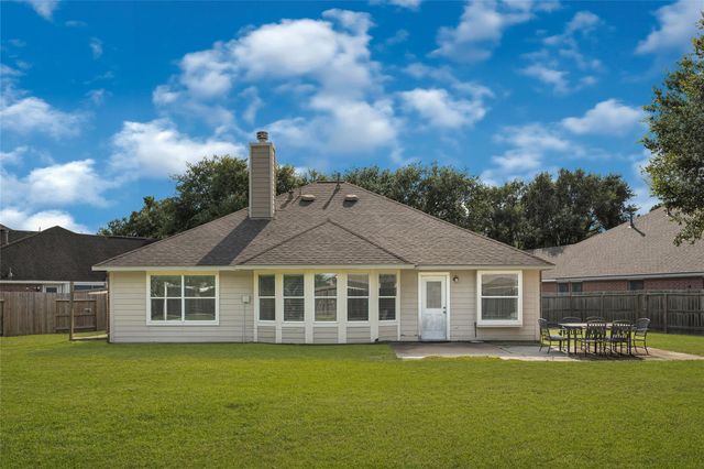 7102 Hollow Field Lane, Cypress, TX 77433