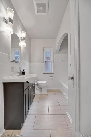 17401 Ilene Street, Detroit, MI 48221