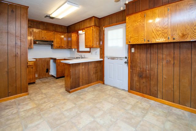 1513 Ellzey Street, Morgan City, LA 70380