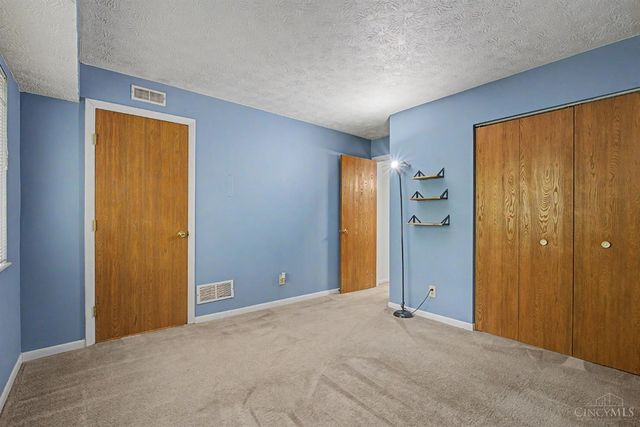 5981 Meadowcreek Drive, Miami Twp, OH 45150