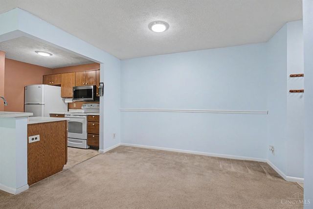 5981 Meadowcreek Drive, Miami Twp, OH 45150