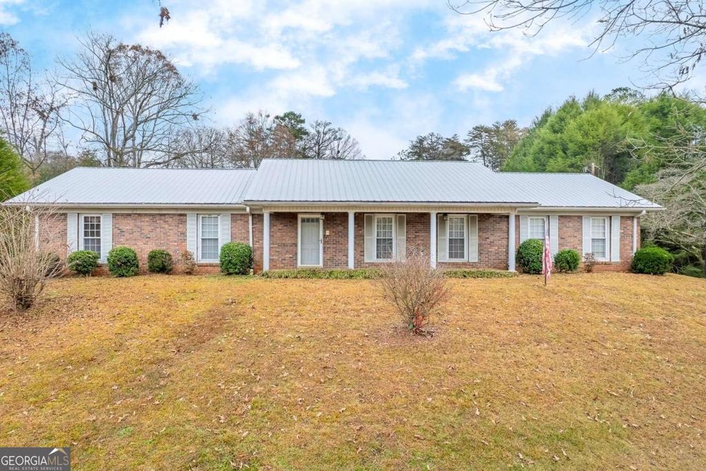 1870 Chatsworth Highway, Ellijay, GA 30540