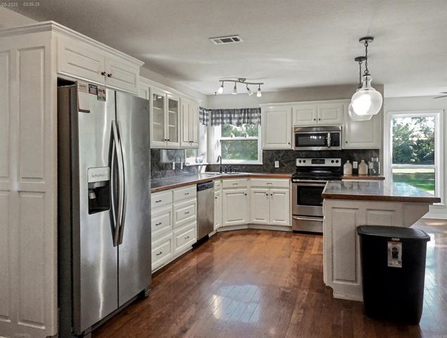 29741 67 S Highway, Malvern, AR 72104