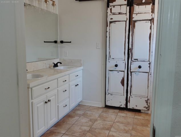 29741 67 S Highway, Malvern, AR 72104