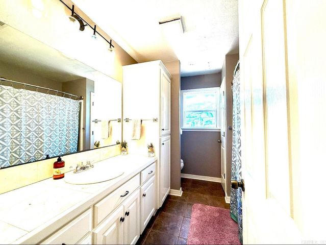 29741 67 S Highway, Malvern, AR 72104