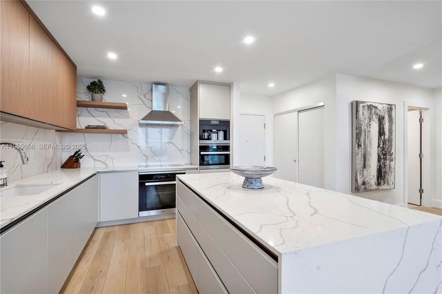 2301 Collins Ave 1633, Miami Beach, FL 33139