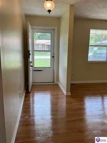 2604 Northern Road, Radcliff, KY 40160