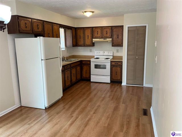 2604 Northern Road, Radcliff, KY 40160