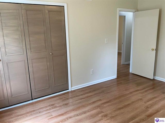 2604 Northern Road, Radcliff, KY 40160