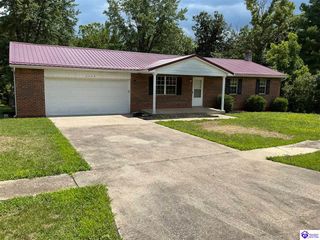 2604 Northern Road, Radcliff, KY 40160