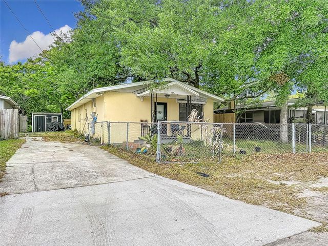 3804 N 52ND STREET, Tampa, FL 33619