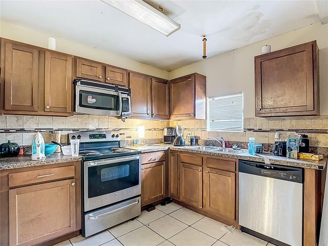 3804 N 52ND STREET, Tampa, FL 33619