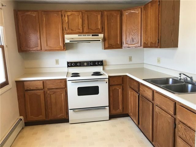 50 Mowry Avenue, East Providence, RI 02914