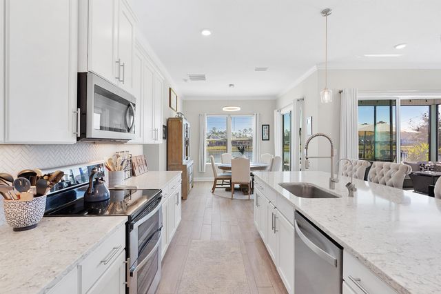 84 Pyrite Pl, St Augustine, FL 32086