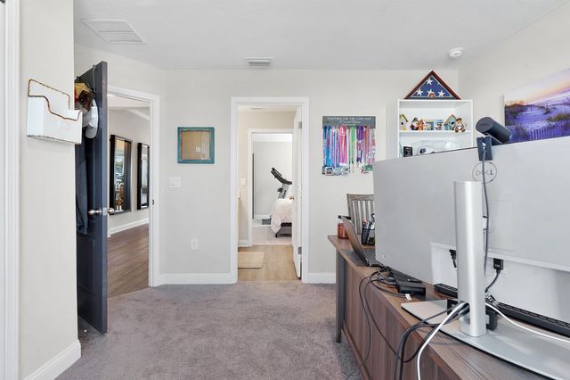 84 Pyrite Pl, St Augustine, FL 32086