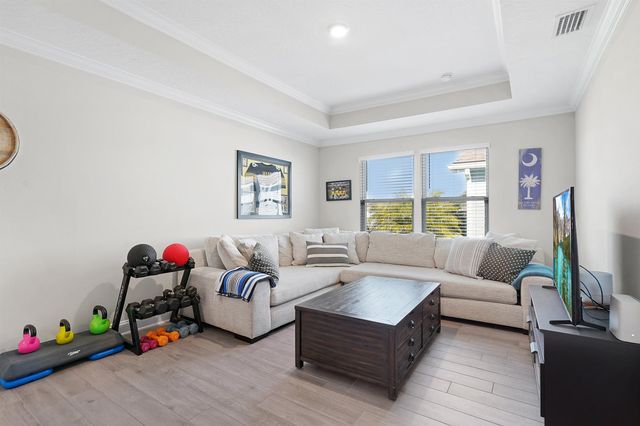 84 Pyrite Pl, St Augustine, FL 32086