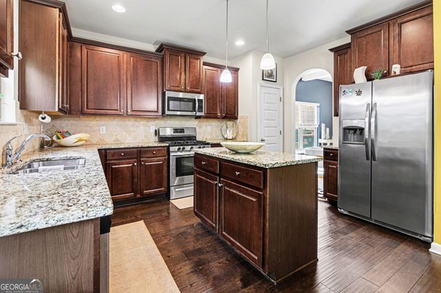 1758 Misselthrush Lane, Mcdonough, GA 30253