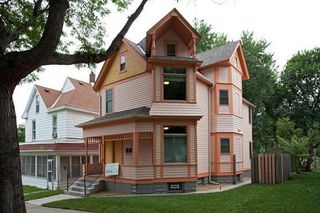 732 Jessamine Avenue E, Saint Paul, MN 55106