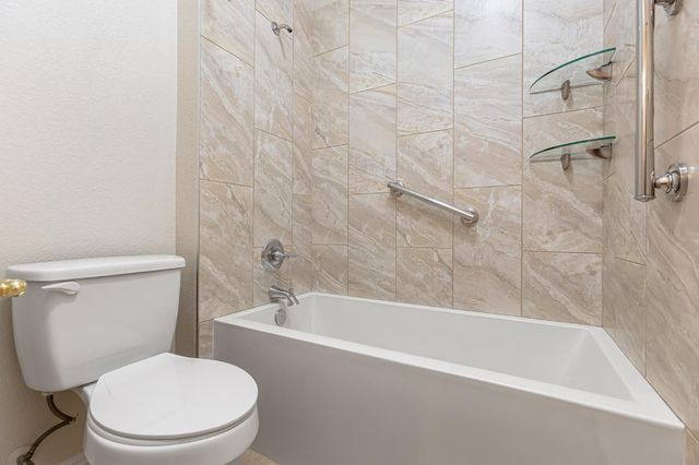 2926 Aquamarine Cir, Rescue, CA 95672