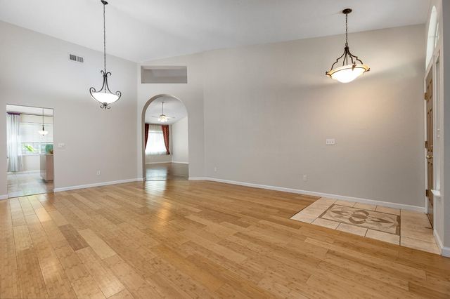2926 Aquamarine Cir, Rescue, CA 95672