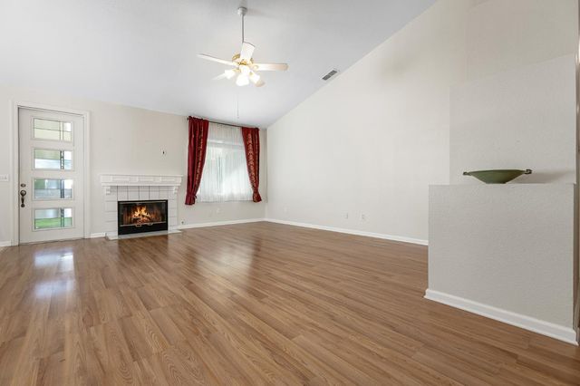 2926 Aquamarine Cir, Rescue, CA 95672